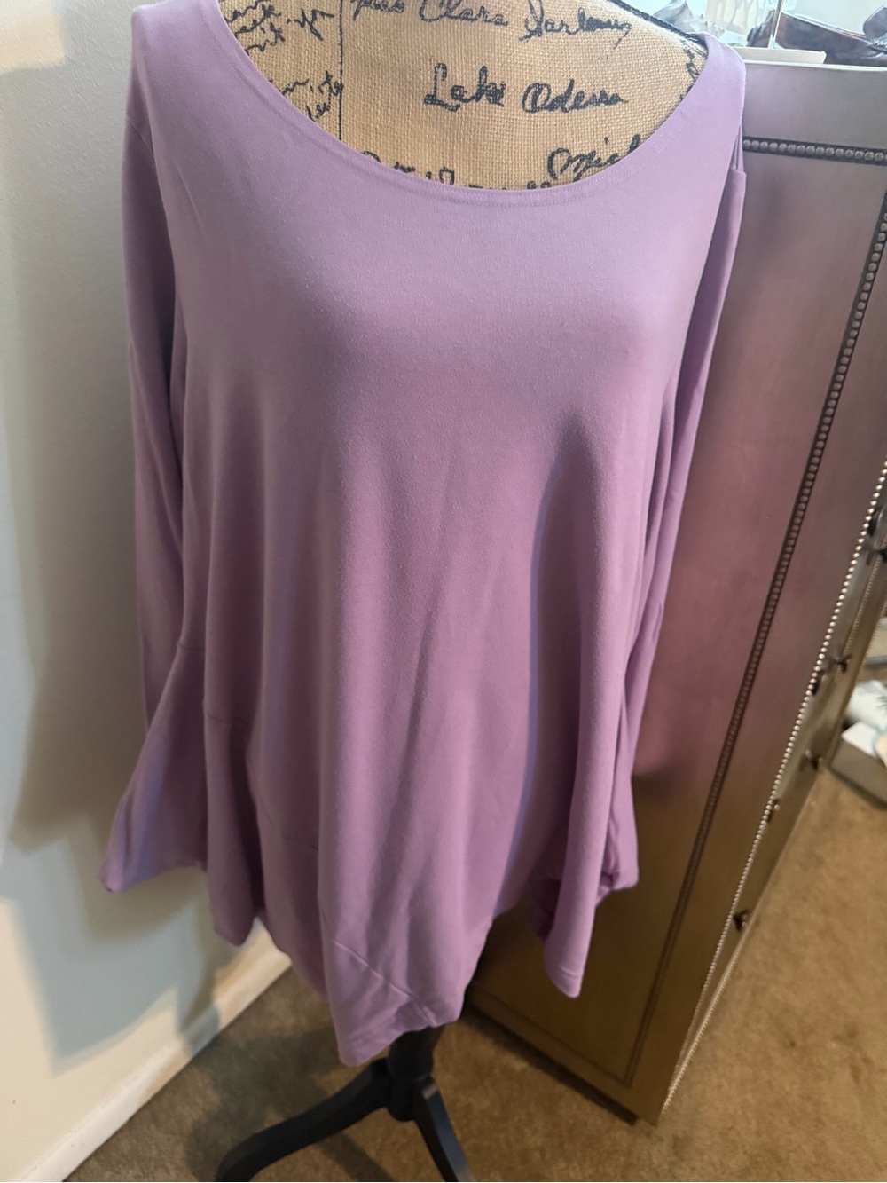 bryn Walker Lavender Scoop Neck Long Sleeve Tunic Top